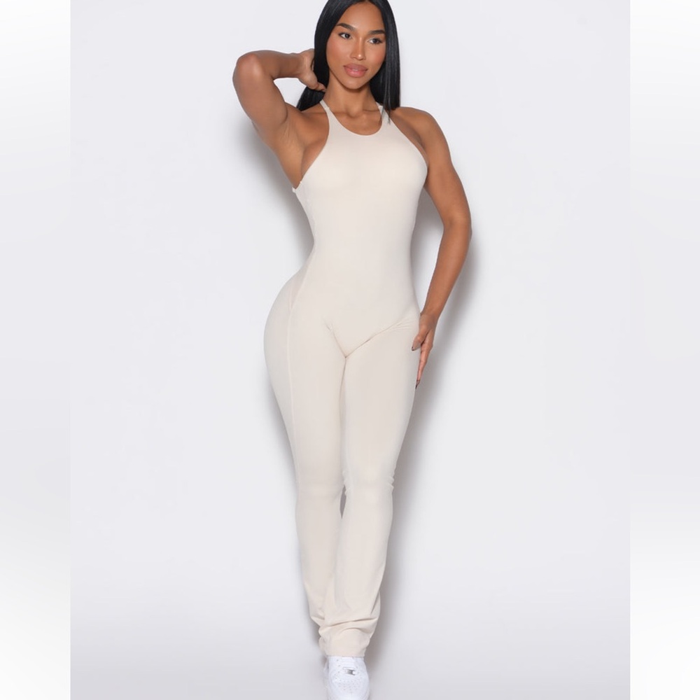 Bombshell Sportswear bombshell bunny bodysuit in almond milk size XL NWT